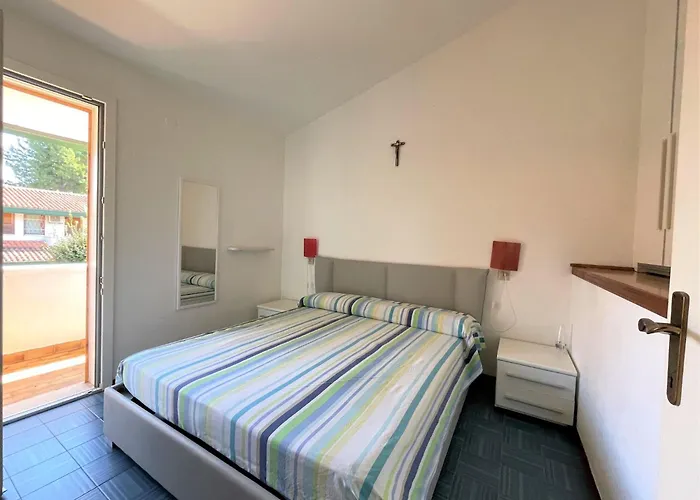 Great Two-storey ביביונה